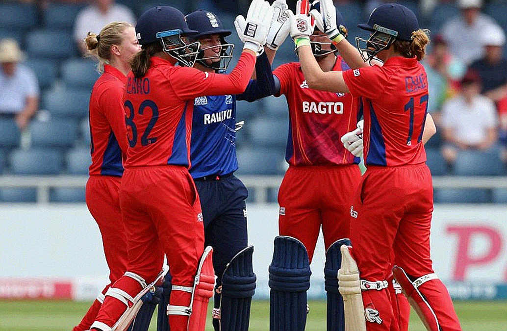Fleming's 'Key Assets' Line: England's Real Problem Is the Calendar, Not the Coach's Passport