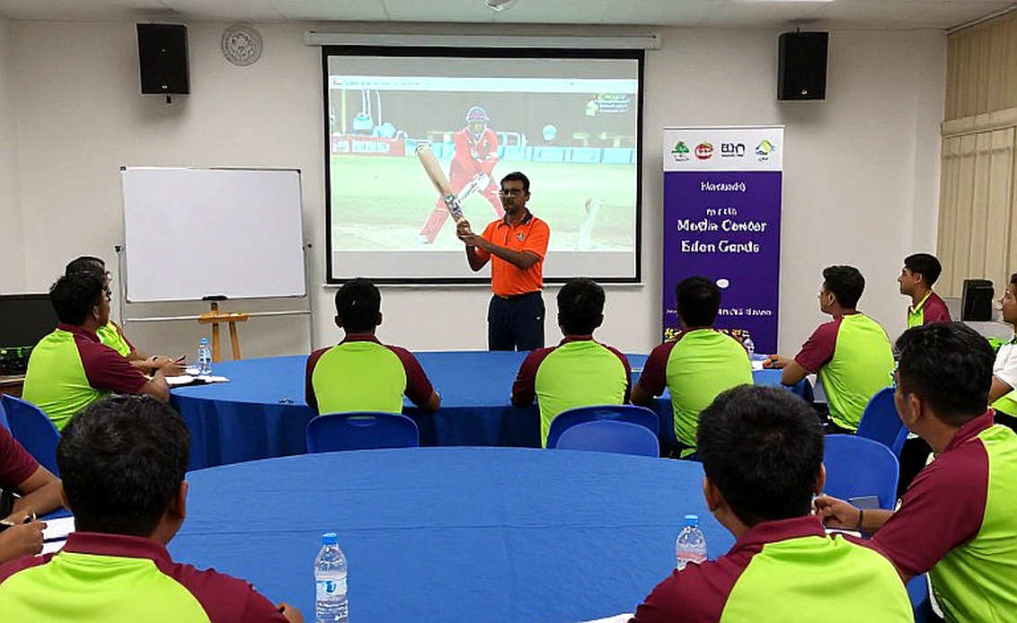 डार्सी ब्राउन WBBL 2026 से बाहर: मोहाली का 3/39, क्रिकेट ऑस्ट्रेलिया की डी-लोडिंग, और वह बिल जो एडिलेड स्ट्राइकर्स चुकाएगा